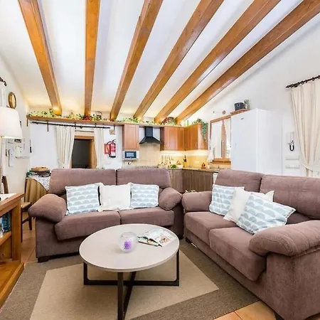 Villa Roig Petit - 2 Bedroom In Countryside