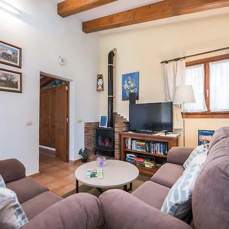 Roig Petit - 2 Bedroom In Countryside